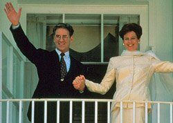 Dave - Kevin Kline and Sigourney Weaver as the President and First Lady